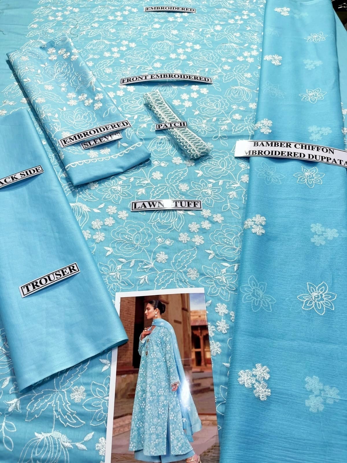 Bareeze D # 217 - 01 | 3PC Luxury Lawn | Embroidered Bamber Chiffon Dupatta