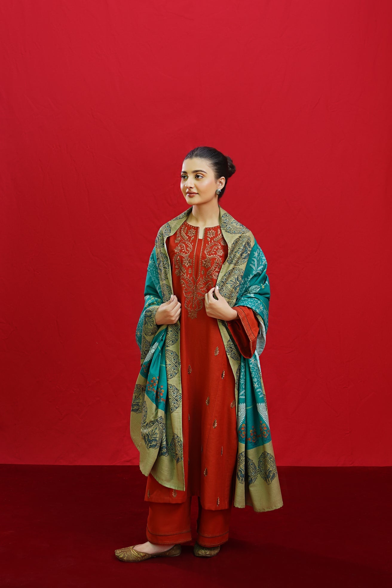 Urge D # 273 - 01 | 3pc Luxury Dhanak Embroidered Shirt | Wool Shawl