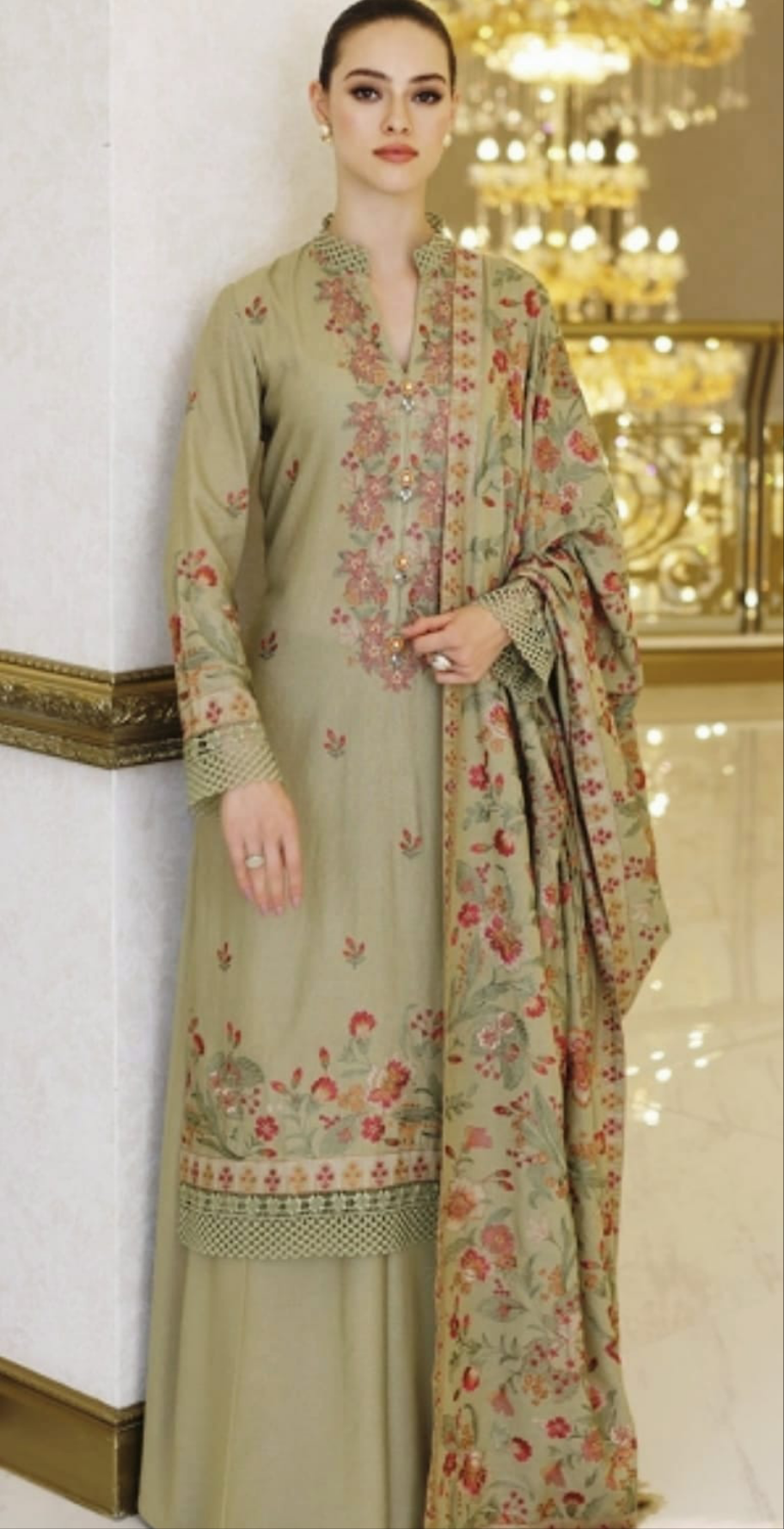 Bareeze D # 115- 01| 3PC Luxury Dhanak | printed wool Shawl