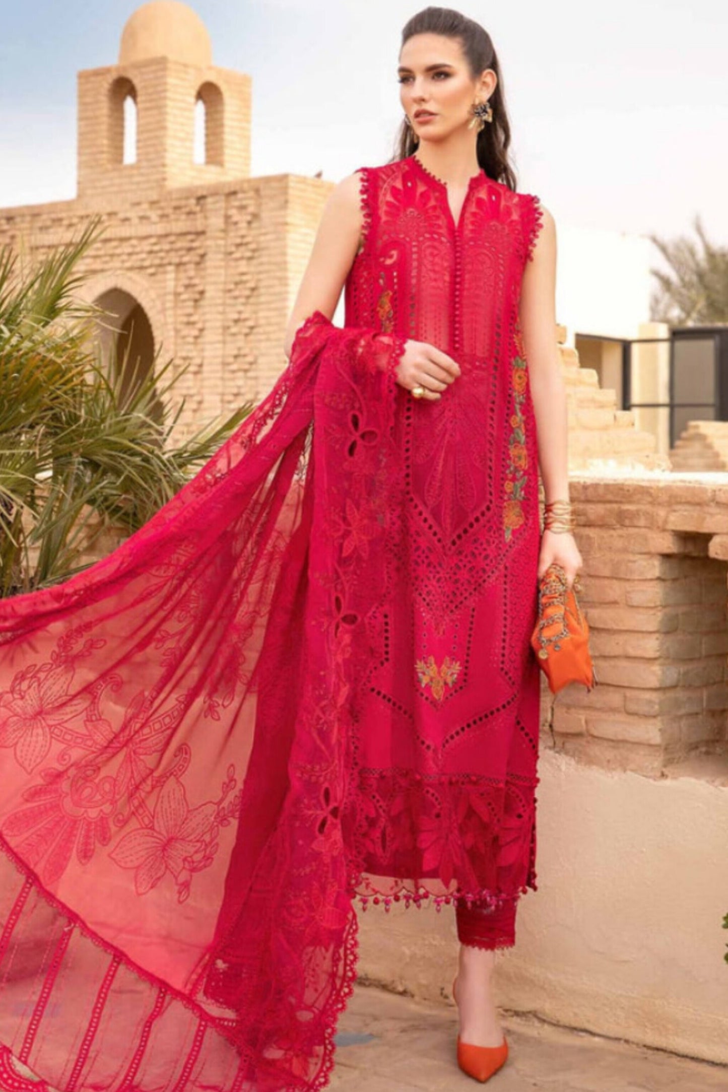 Maria B D # 276 - 01 | 3PC Printed Lawn | Printed Organza Duppata with Embroidered Pallu