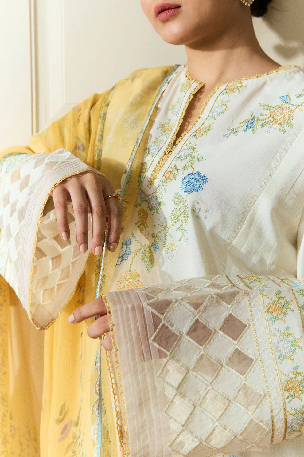 Zara Shahjahan D # 52 - 01 | 3PC Luxury Dhanak | Dhanak Shawl