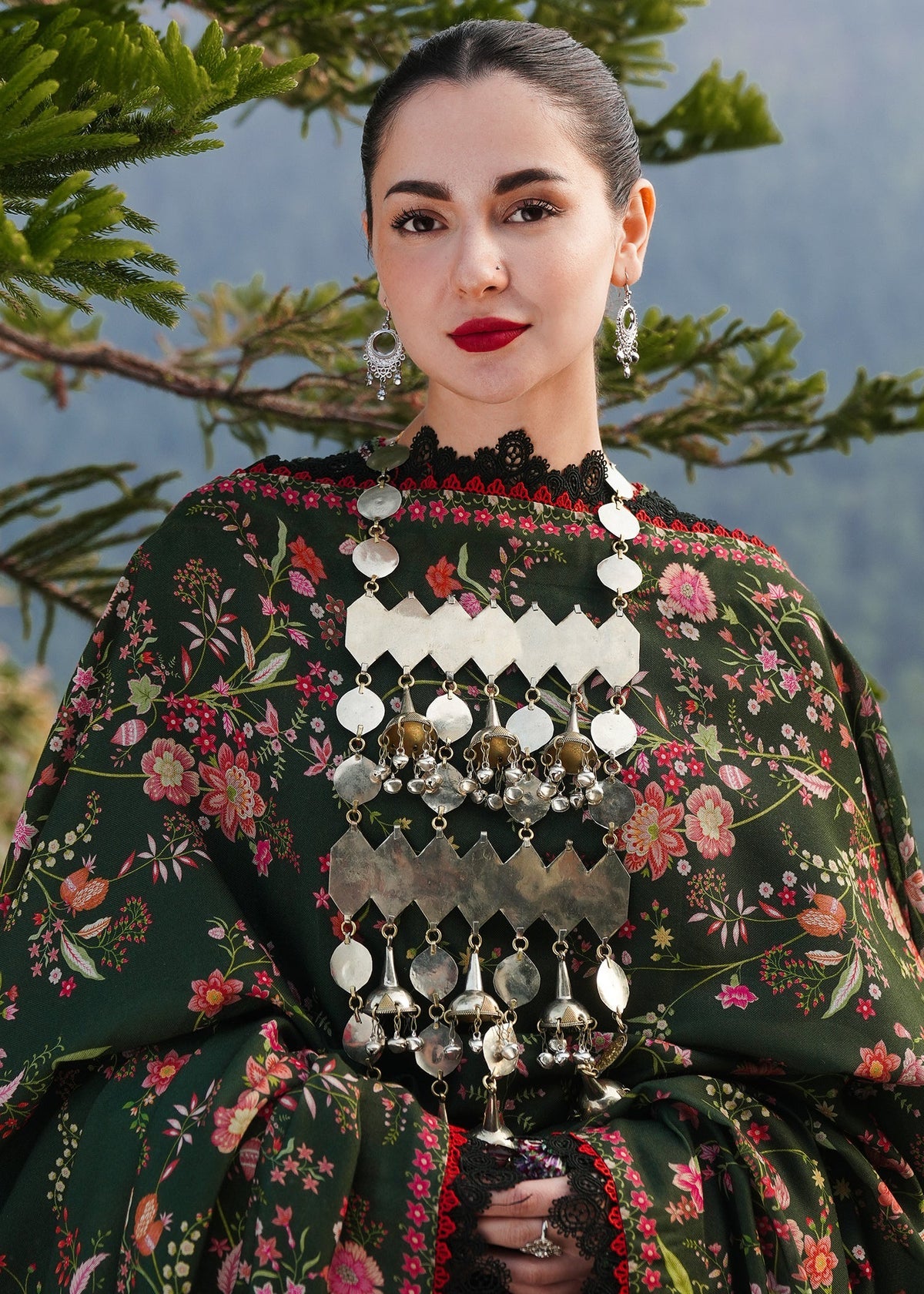 Hussain Rehar D # 102 - 01 | 3PC Luxury Dhanak | Digital Printed Wool Shawl