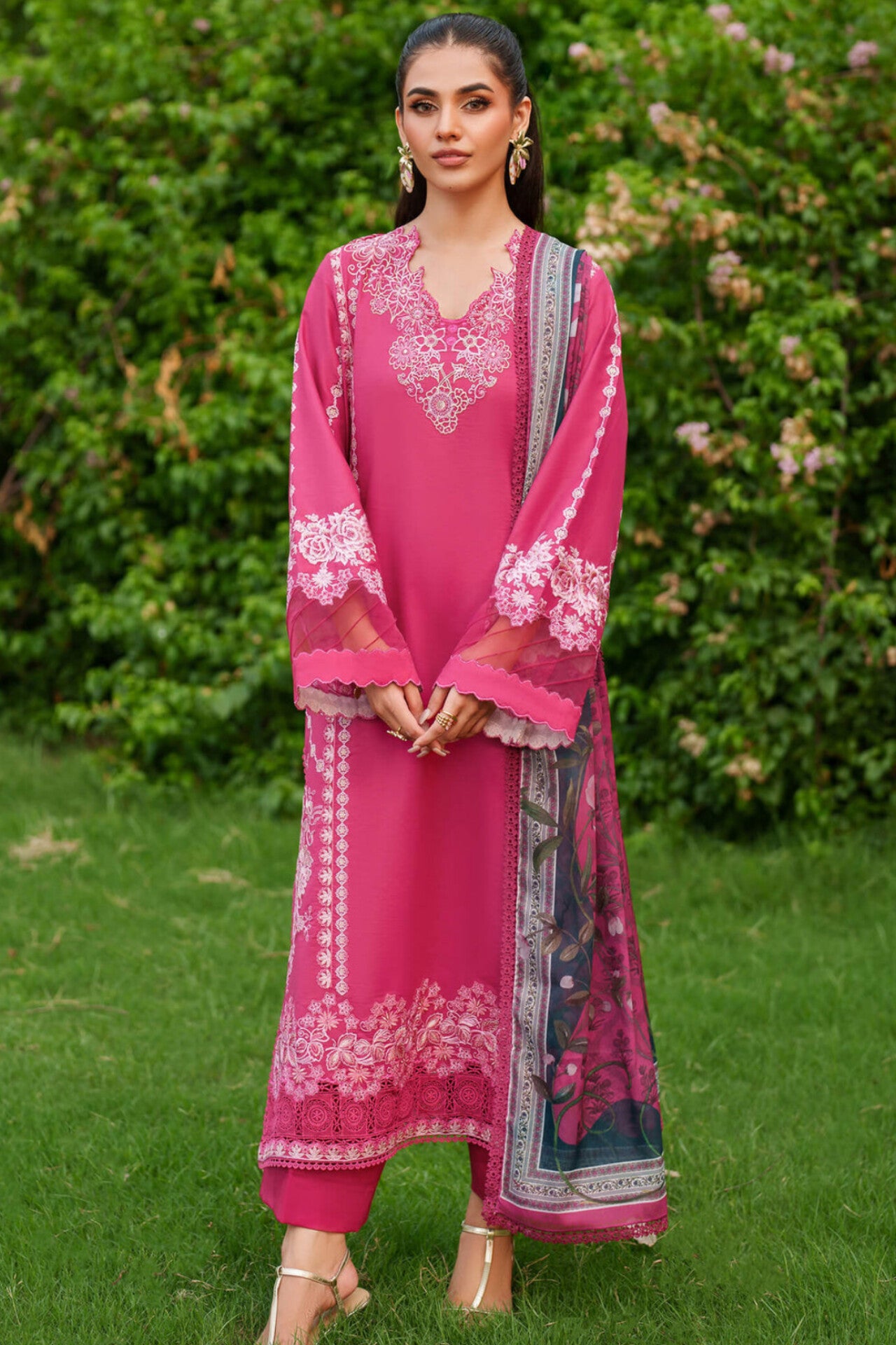Mushq D # 190 - 01 | 3PC Luxury Dhanak | Printed Wool Shawl