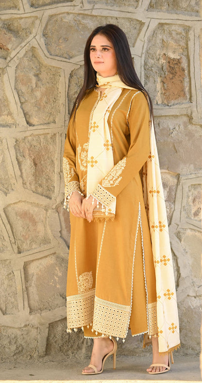 Libaas by umar nawaz D # 128- 01| 3PC Luxury Dhanak | Dhanak embroidered wool shawl