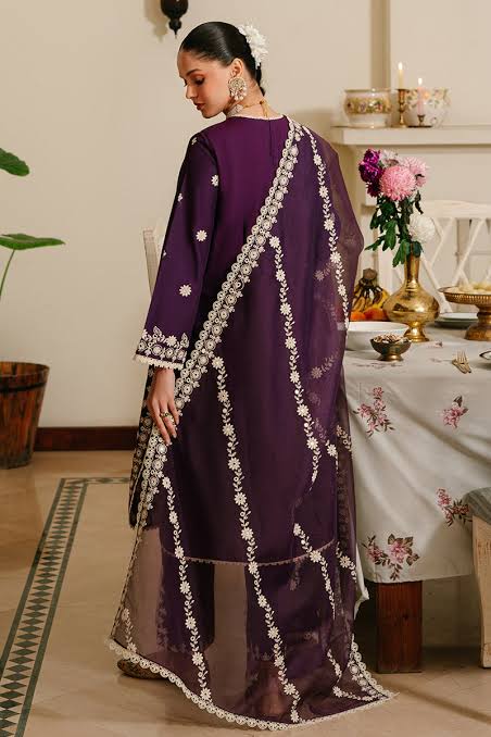 Cross stitch D # 131- 01| 3PC Luxury Dhanak | Dhanak embroidered wool shawl